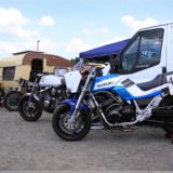 Suzuki und Honda im Fahrerlager