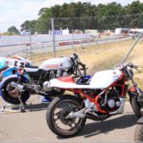 an der Einfahrt zur Boxengasse