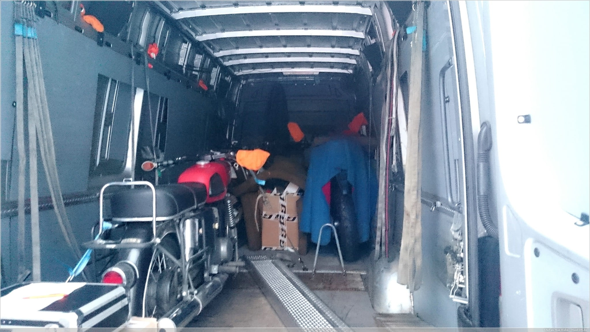 abenteuerlich: Honda CRF1000L Africa Twin in der Garage