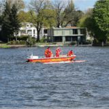 schnell raus aus dem kalten Wasser