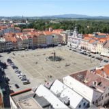 Blick zum Marktplatz mit Samsonbrunnen in Budweis