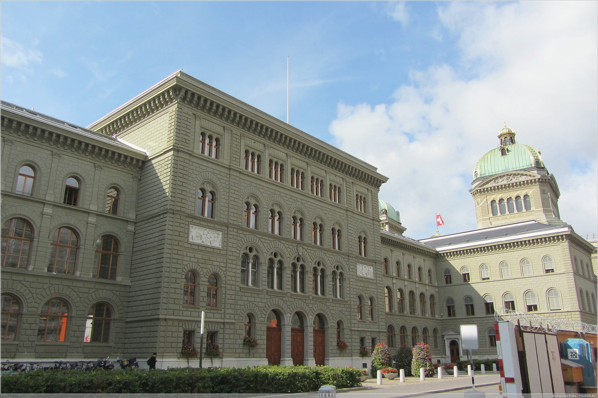 aufgestiegen: durch Bern und auf das Berner Münster