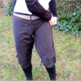 Rainlegs festgurten