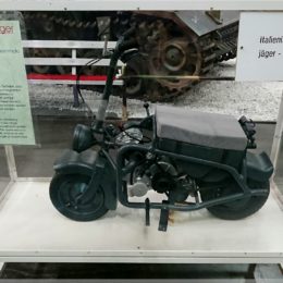 Fallschirmjäger-Mopped