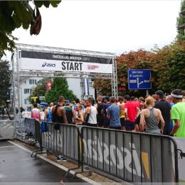 der erste Block wartet