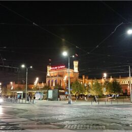 Hauptbahnhof Breslau am Abend