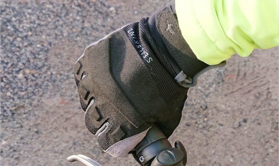 angezogen: Sealskinz MTB All-Wetter Handschuhe