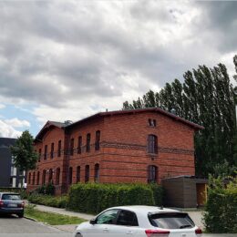 Haus 8