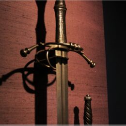 Ausstellung Schwerter, Degen, Säbel, Schloss Thun