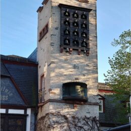 Glockenspiel am Rüdesheimer Schloss
