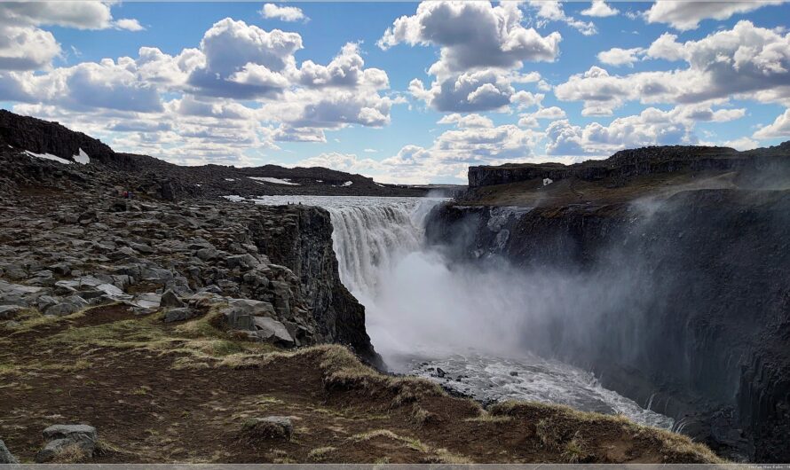 Wasserfälle und Schotter