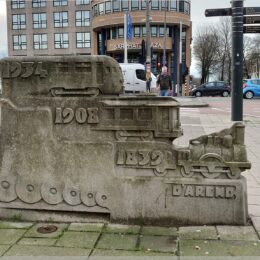 Bahngeschichte am Weesperplein