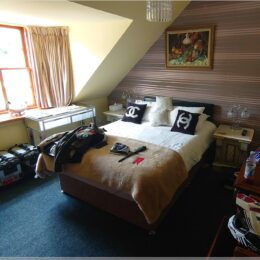 das Zimmer