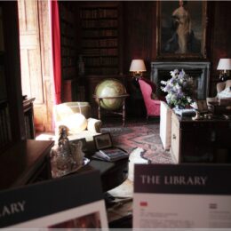 Bibliothek im Dunrobin Castle