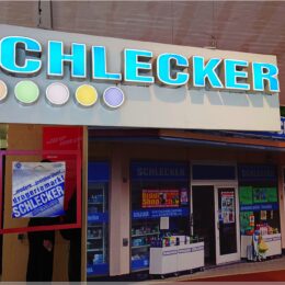Schlecker, mit Tragetasche
