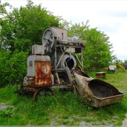 alte Bergbaumaschinen