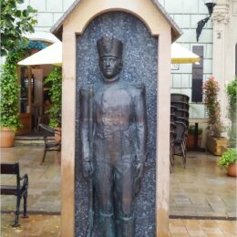 Wächterstatue