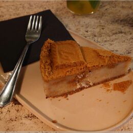 Lotus Cheesecake