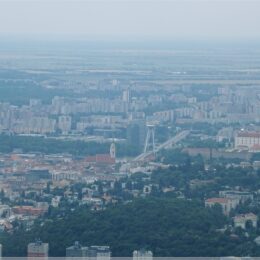 Blick vom Fernsehturm Bratislava