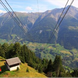 Seilbahn zur Betten Talstation