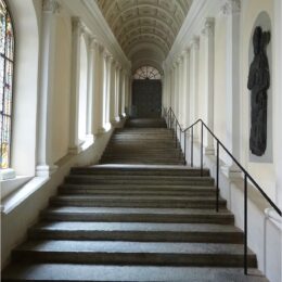 Treppe zur Marienkirche