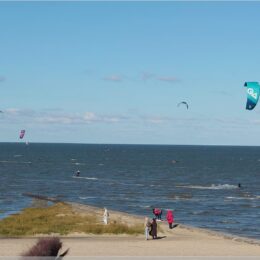 Kitesurfer