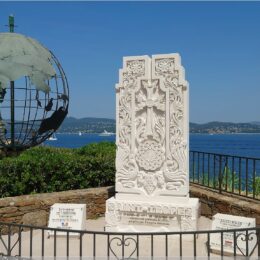 Khatchkar – Denkmal für die armenischen Kämpfer