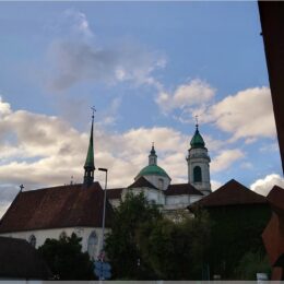 Sankt Peters Kapelle und St. Ursen-Kathedrale