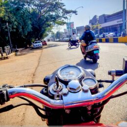 durch den indischen Verkehr