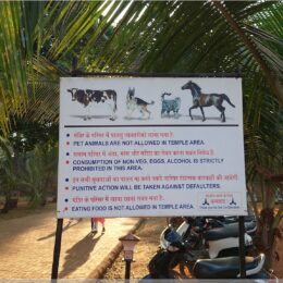 Verhaltensregeln Military Shri Mahadev Temple