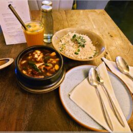 Sichuan Vegetable Clay Pot