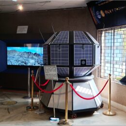 Satellit