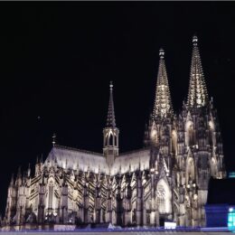 Kölner Dom bei Nacht