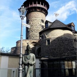 Wache for der Ulrepforte