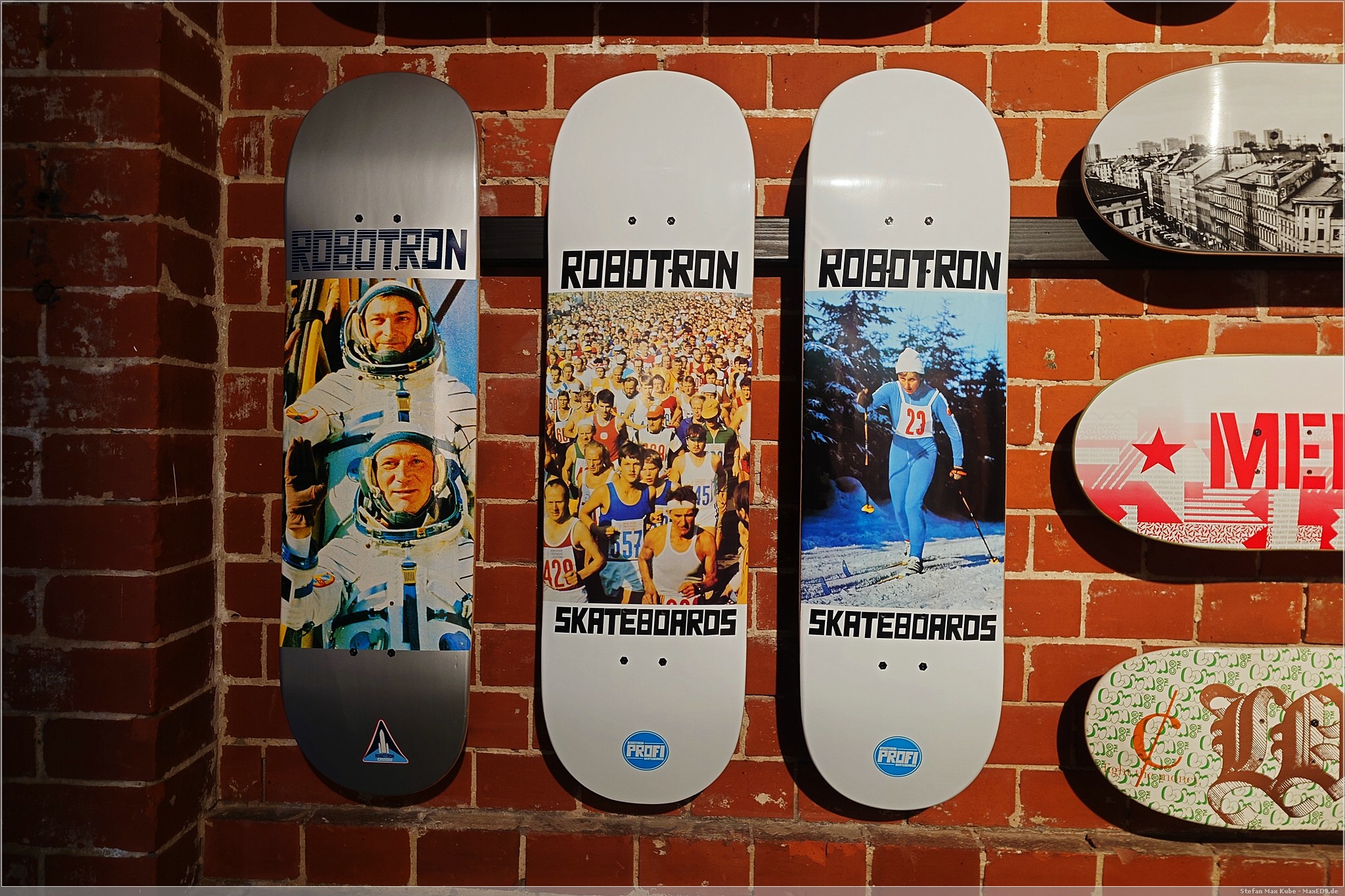 Robotron Skateboards