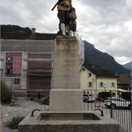 Wilhelm Tell-Brunnen in Bürglen